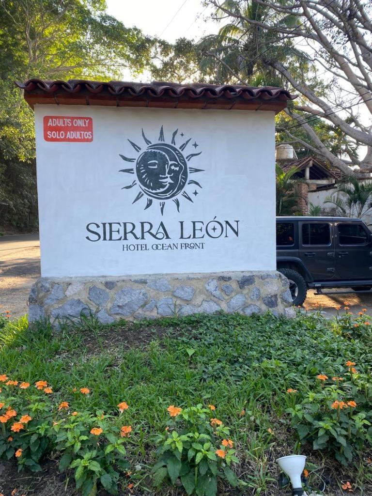 Traditional Sierra Leon Oceanfront Rooms - Adults Only Puerto Vallarta Dış mekan fotoğraf