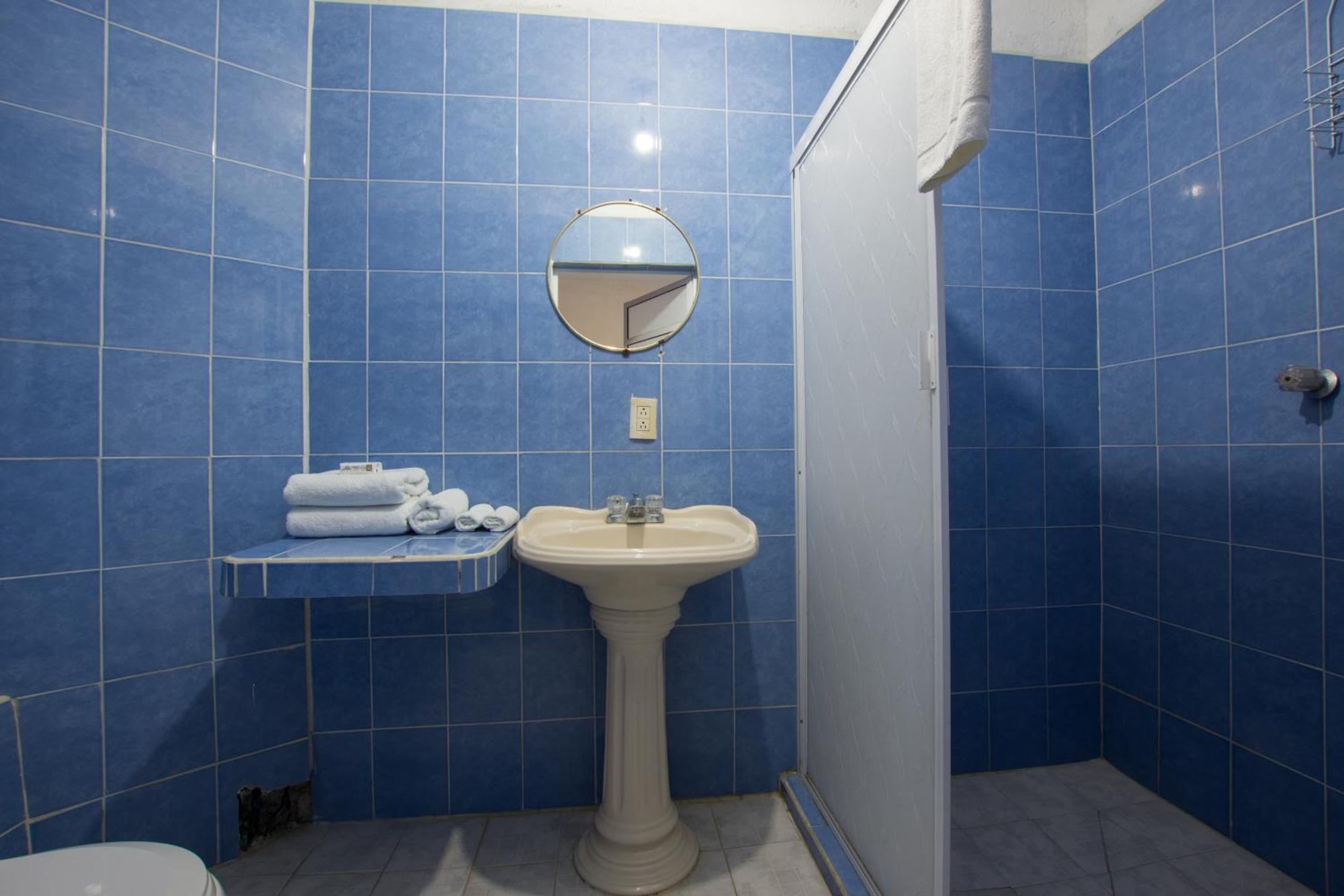 Traditional Sierra Leon Oceanfront Rooms - Adults Only Puerto Vallarta Dış mekan fotoğraf