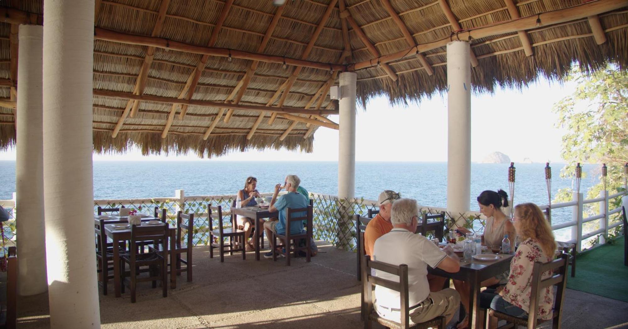 Traditional Sierra Leon Oceanfront Rooms - Adults Only Puerto Vallarta Dış mekan fotoğraf